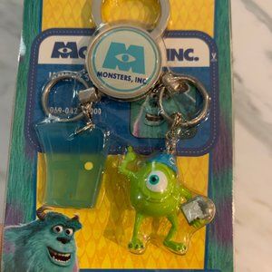RARE ASIA EXCLUSIVE DISNEY MONSTERS INC DISNEY LAND HONG KONG 3 RING KEY HOLDER